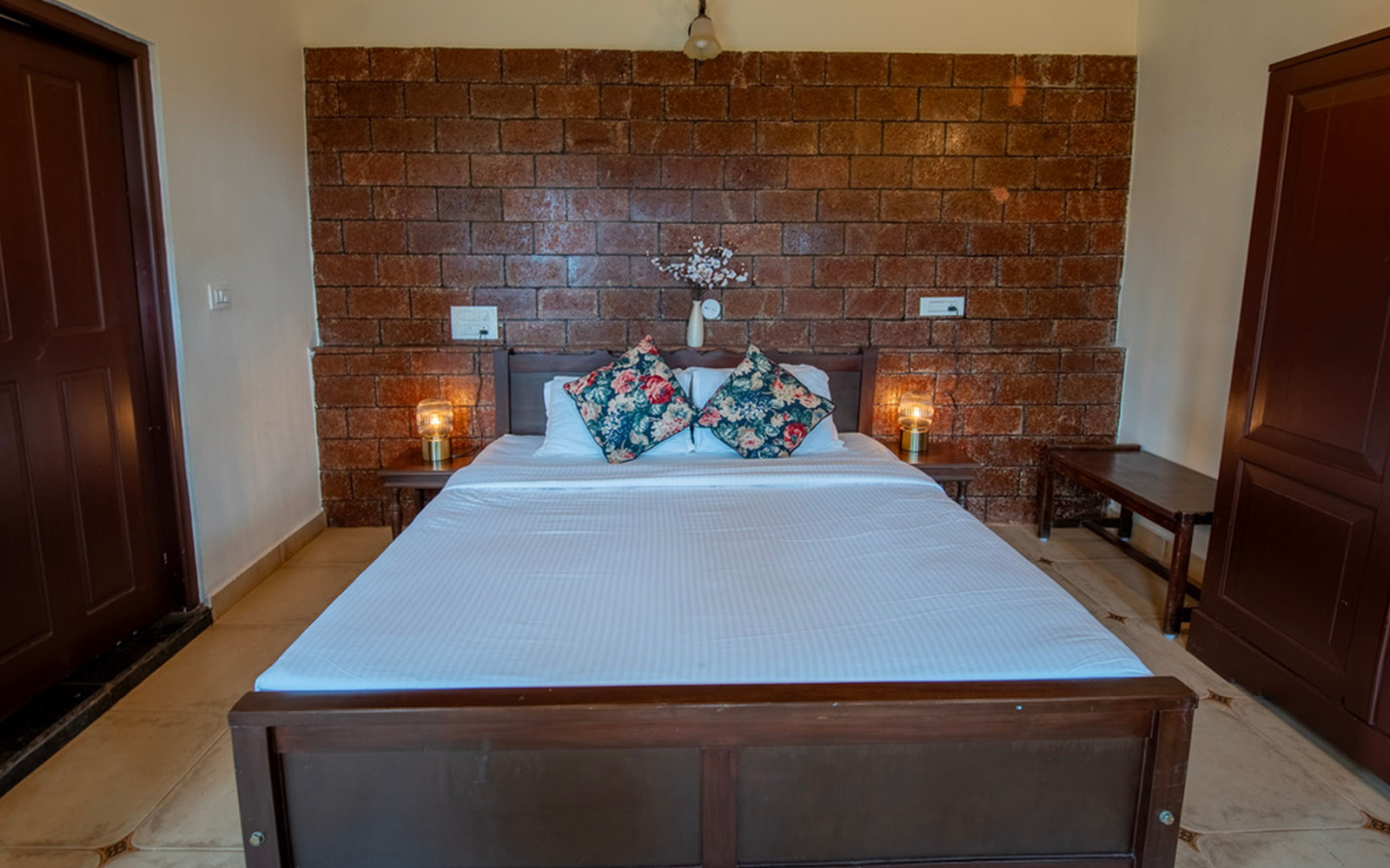 Garden View Room