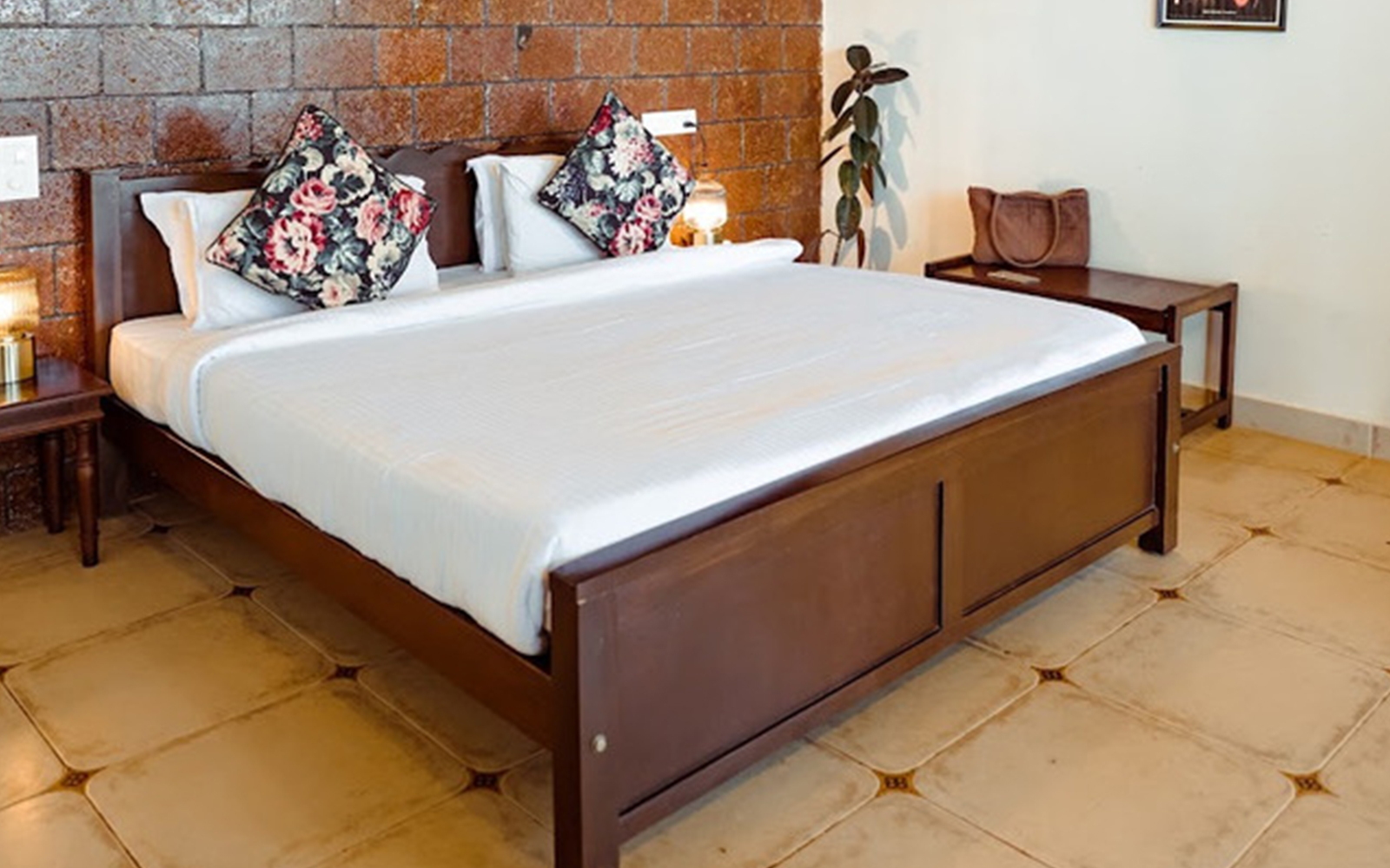 Mountain View Room